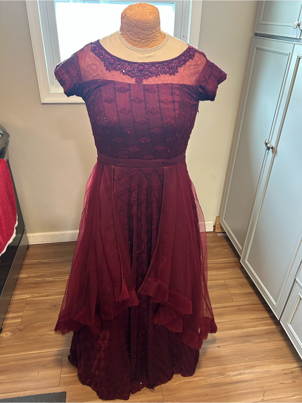 Taruni Elegant Burgundy Mesh & Beaded Evening Dress Size Medium